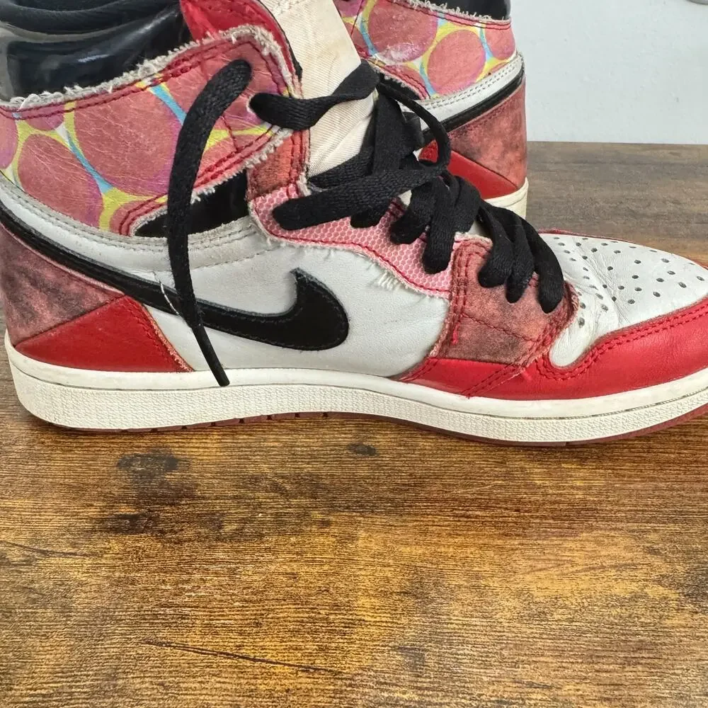 Jordan 1 Retro OG x Marvel High Next Chapter Size 7.5